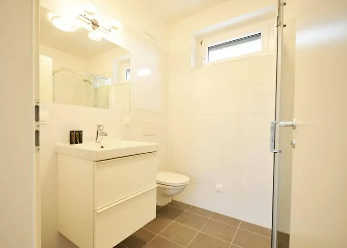 Residence, Donaustadt - United Nations #6251 Apartamento *